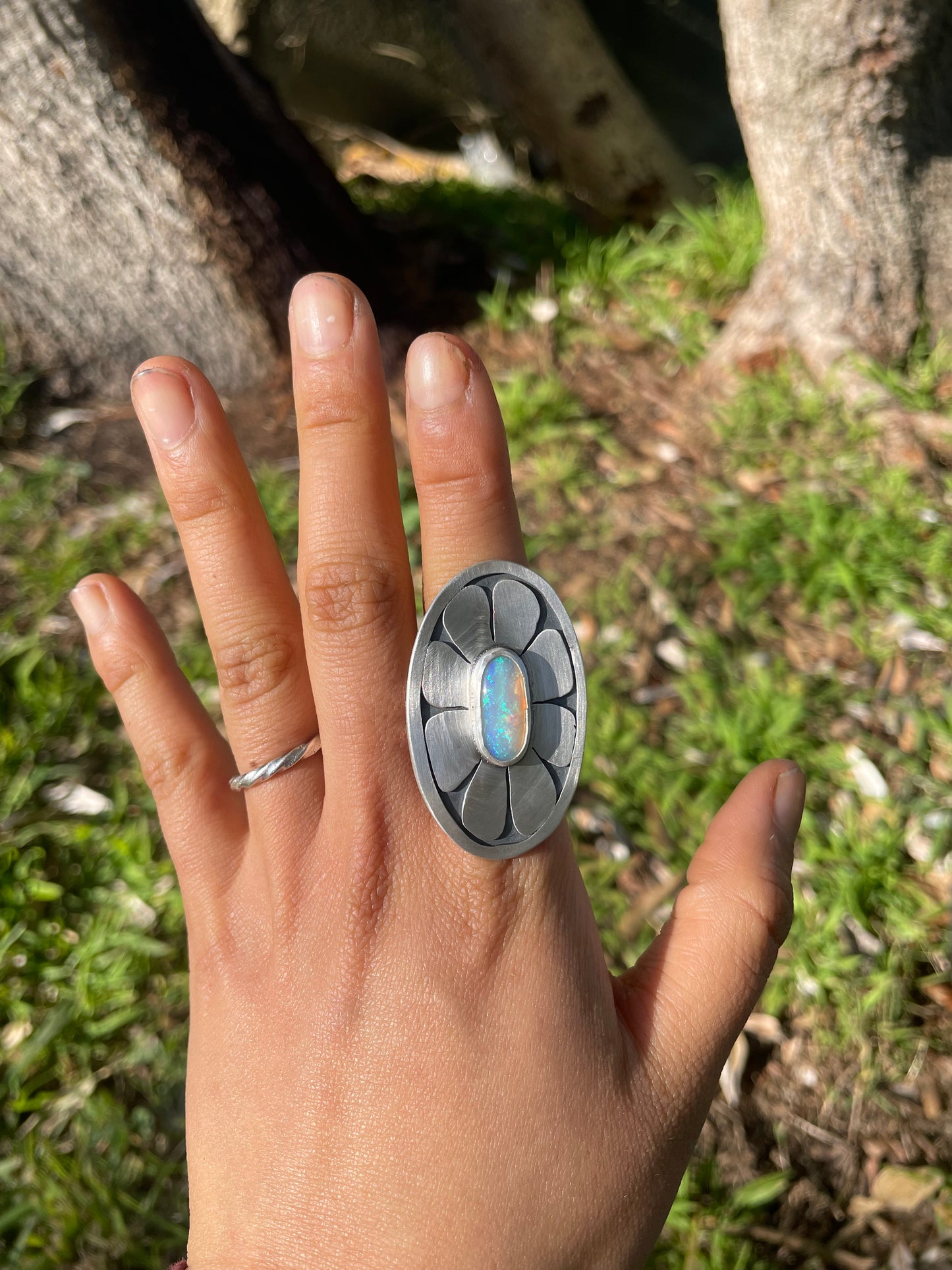 ~OPAL FLOWER STATEMENT RING~ Size P, US7.75