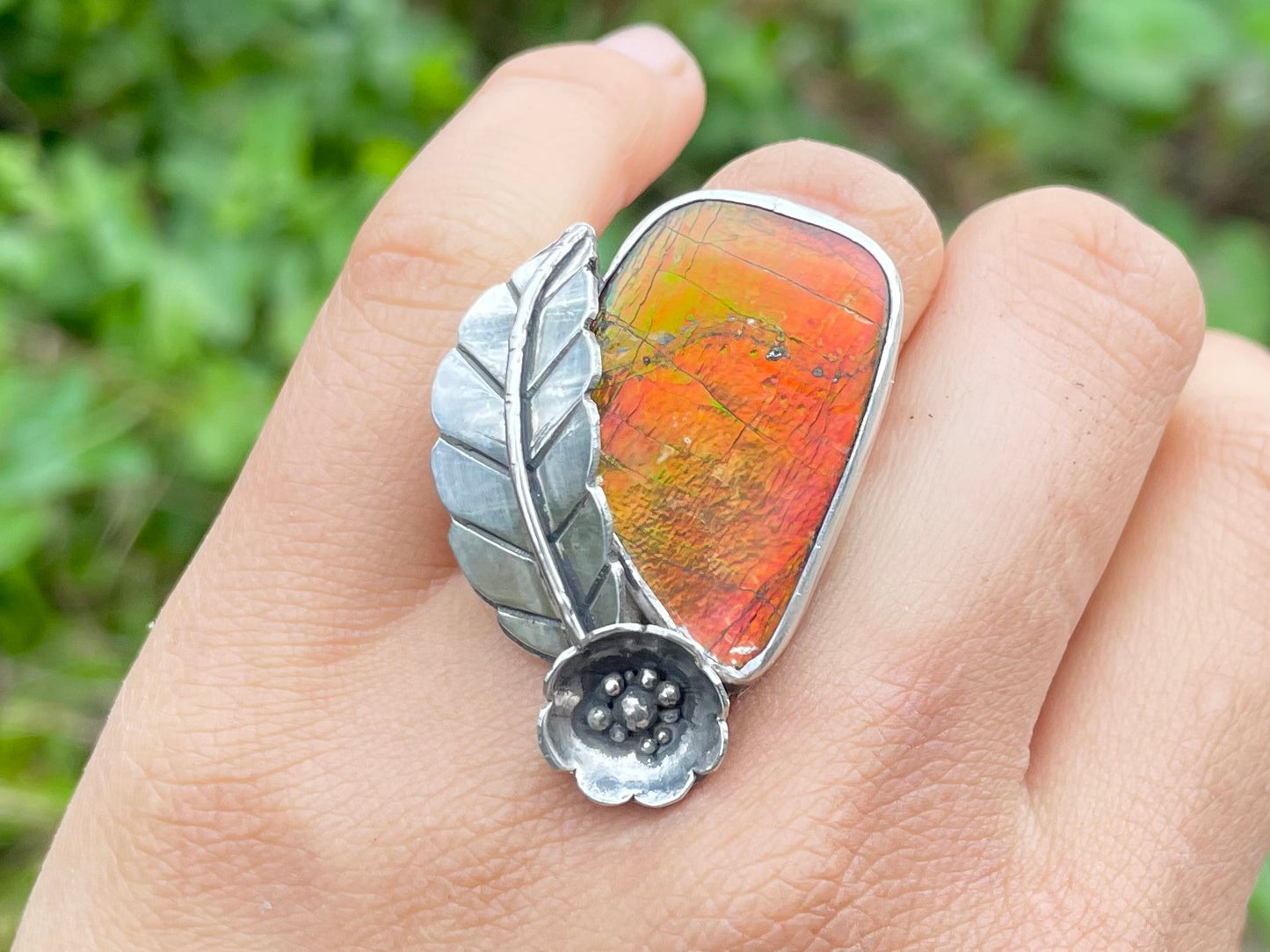 ~AMMOLITE FLOWER & LEAF~ Size US 6