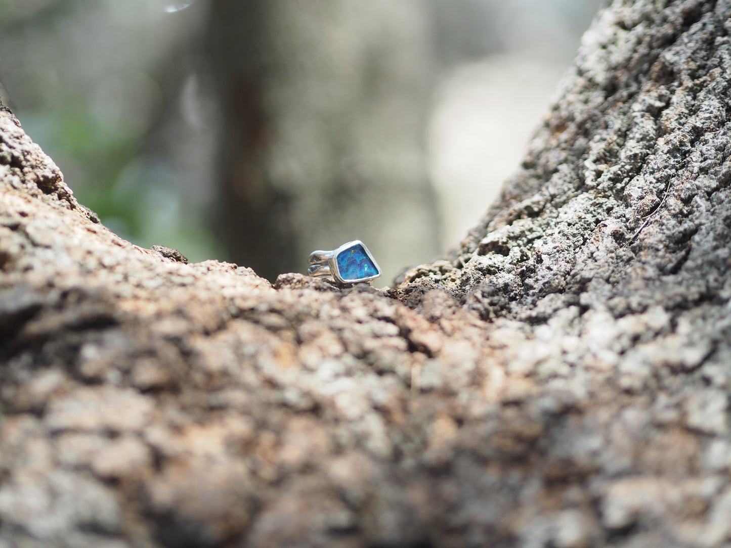 ~STAMPED CHUNKY RING~ Blue Boulder opal (Size8.25, Q)