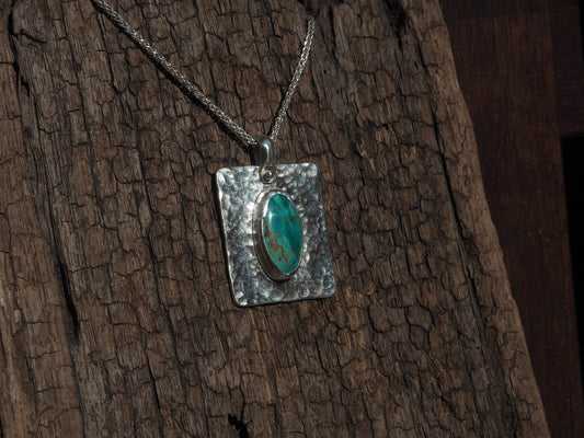 ~SONORAN TURQUOISE HAMMERED PENDANT NECKLACE~
