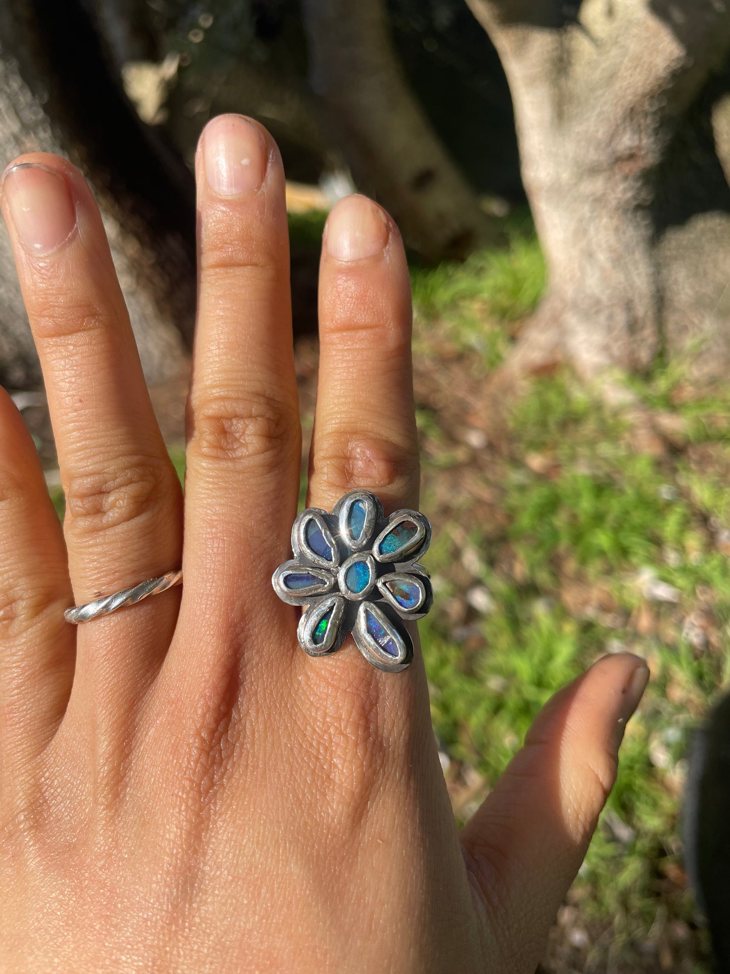 ~OPAL FLOWER PETAL RING~ Size Q, US8.25