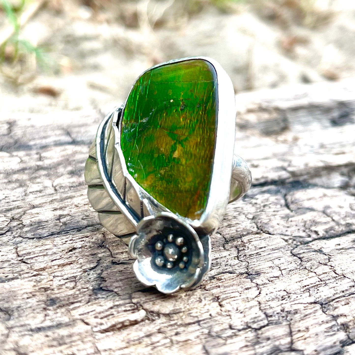 ~AMMOLITE FLOWER & LEAF~ Size US 6