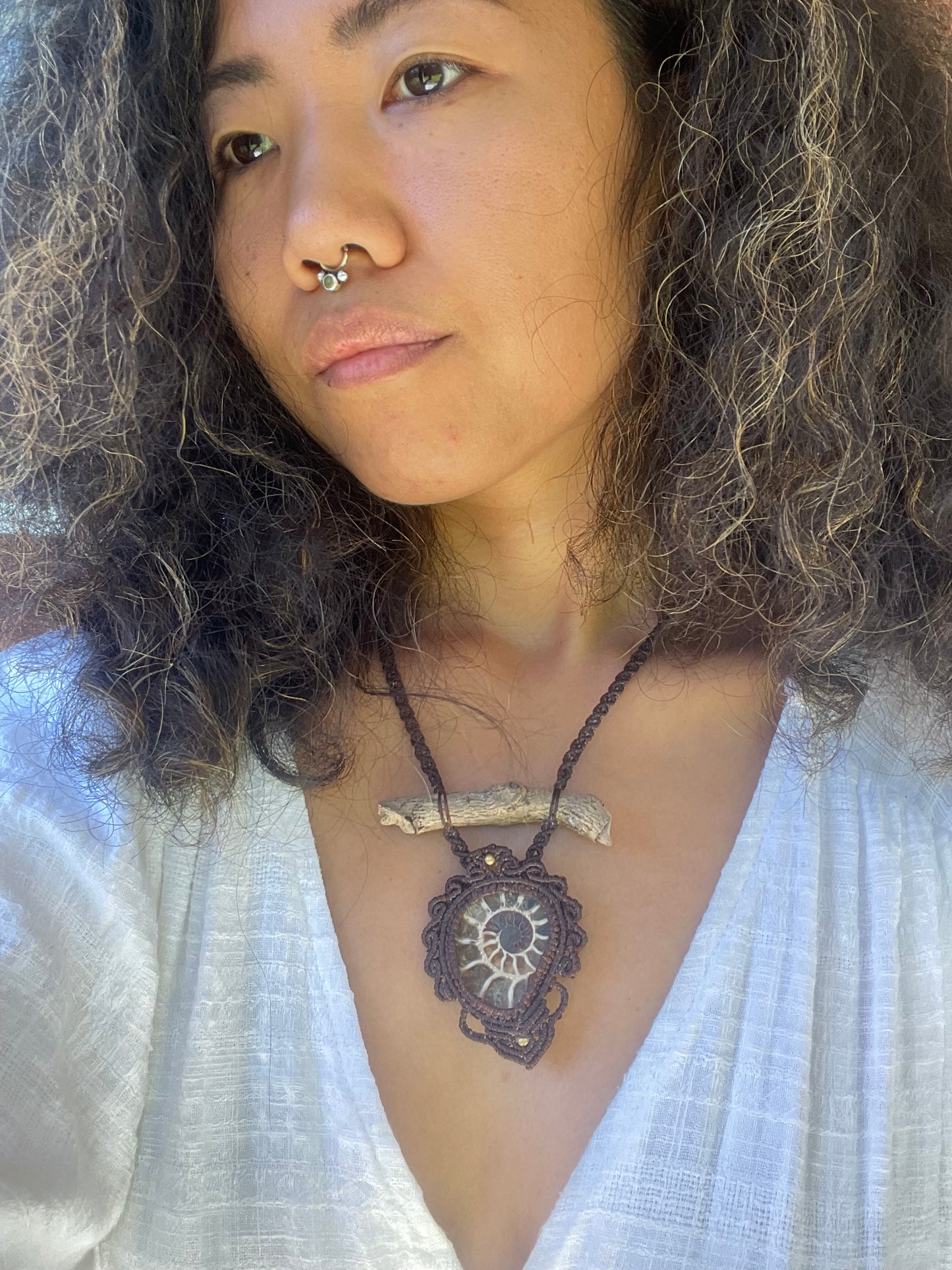 ~GROUNDING NECKLACE~AMMONITE+DRIFTWOOD