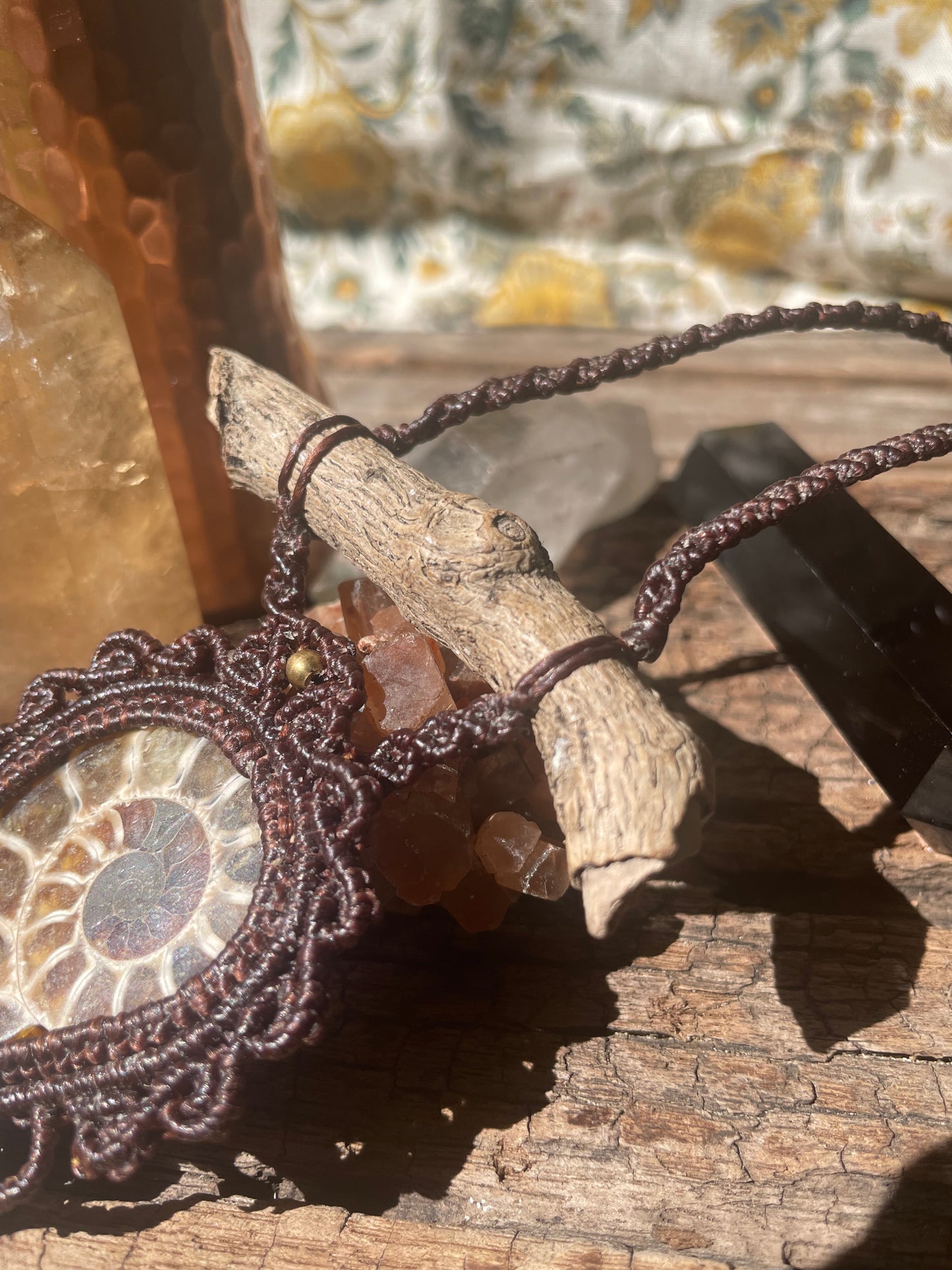 ~GROUNDING NECKLACE~AMMONITE+DRIFTWOOD