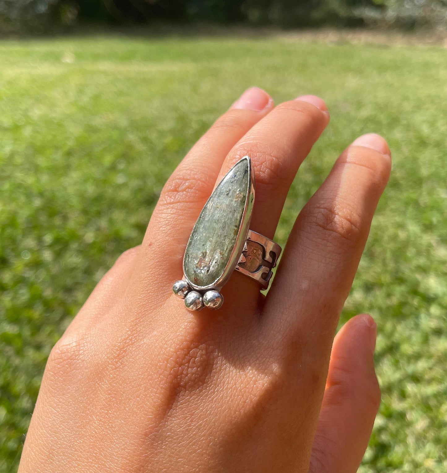 ~GREEN KYANITE RING~ size US7.5(O1/2)