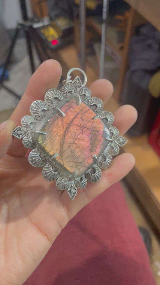~PINK LABRADORITE STATEMENT NECKLACE~